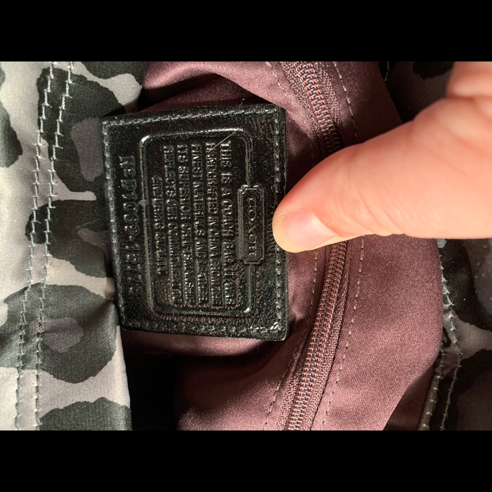 Coach purse - Picture 2 of 3